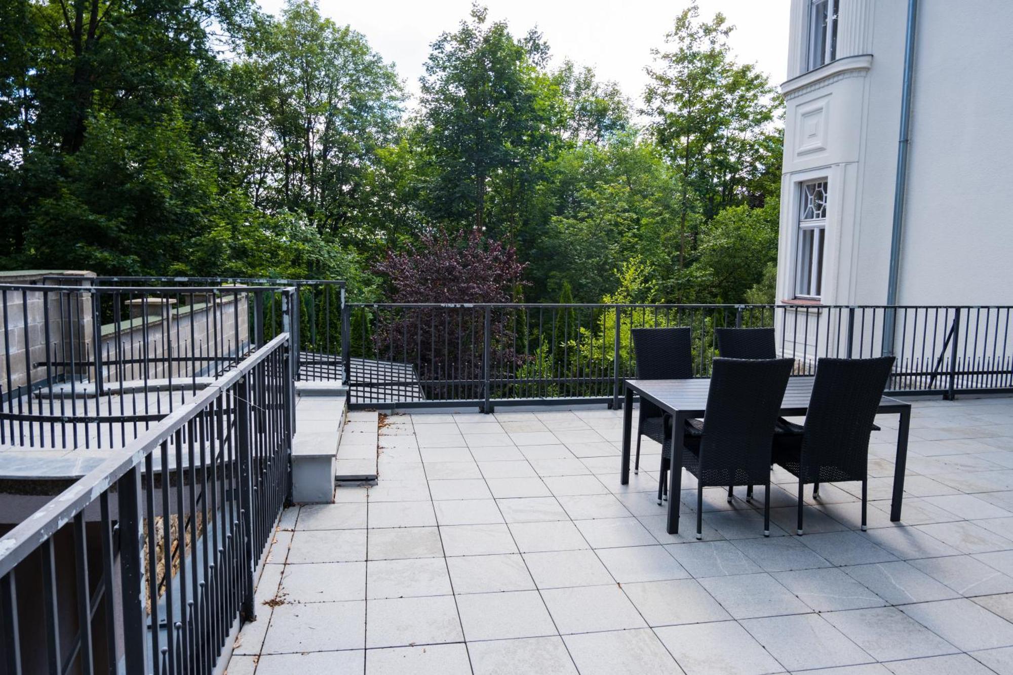 Ertlova Vila Jablonec nad Nisou Habitación foto